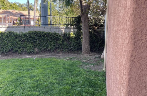 Del Rey House | Charming 3-bedroom townhome with AC, WiFi in Marina del Rey