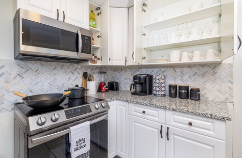 West Hartford House | Charming 3-Bedroom Home with Modern Comforts in West Hartford