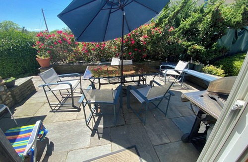 Point Lookout Cottage | Charming 3-bedroom Steps from Beach in Point Lookout