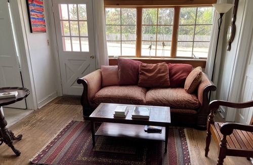 Point Lookout Cottage | Charming 3-bedroom Steps from Beach in Point Lookout