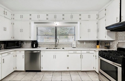 Nederland House | Charming 3 bedroom 2 bath home in Nederland