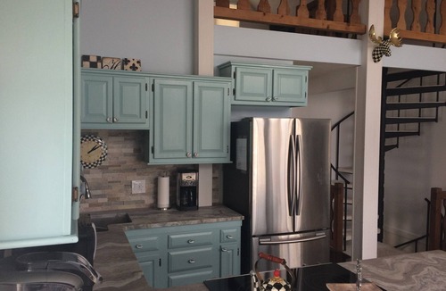 Skaneateles House | Charming 3 bedroom 2 bath Skaneateles Lakefront Home 4 miles to Village