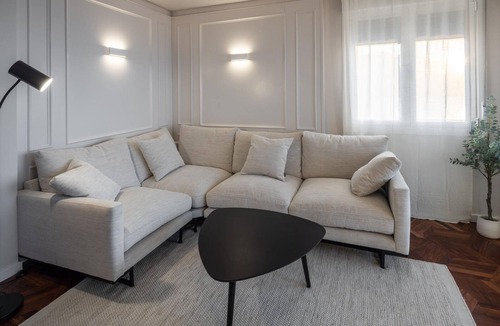 Zarautz Apartment | Charming 3-bedroom apartment in Zarautz, close to the beach