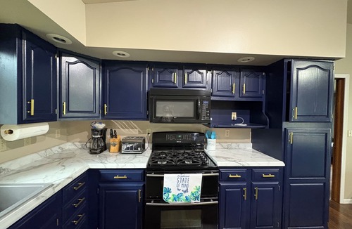 Nekoosa House | Charming 3-bedroom at Lake Camelot