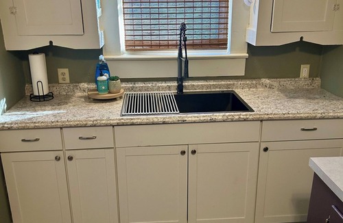 Fort Smith House | Charming 3-bedroom bungalow in delightful Fort Smith with WiFi, AC