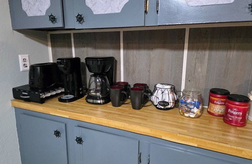 Stockton Cabin | Charming 3-bedroom cabin in delightful Stockton with WiFi, AC, n
