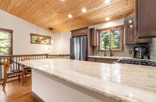 Rye Cabin | Charming 3-bedroom cabin with AC, WiFi in quaint Rye