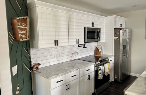 North Nashville Cottage | Charming 3-bedroom cottage in welcoming Nashville with WiFi, AC