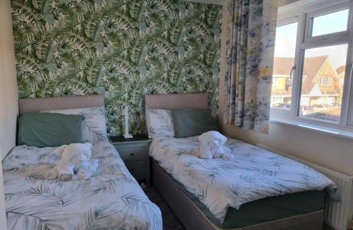 Rugby House | Charming 3 Bedroom Home