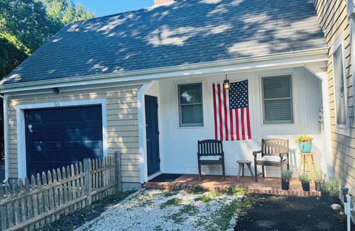 Osterville House | Charming 3-bedroom house in Osterville