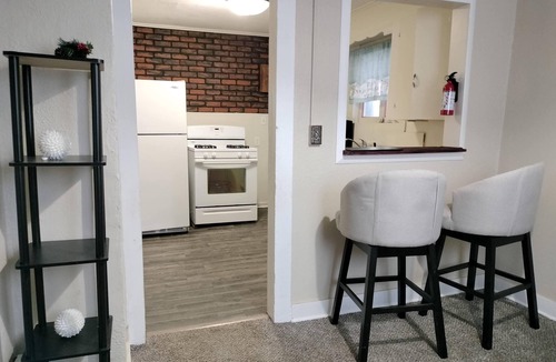 Binghamton House | Charming 3-bedroom house in peaceful Binghamton, close to downtown, with AC