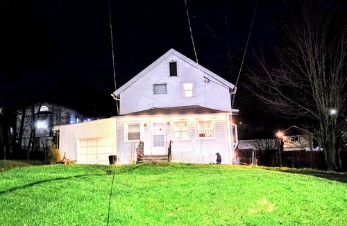 Binghamton House | Charming 3-bedroom house in peaceful Binghamton, close to downtown, with AC