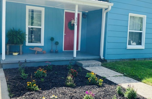Marshfield House | Charming 3-bedroom house near downtown Marshfield