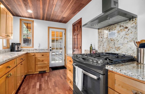 Santa Cruz House | Charming 3 Bedroom Home