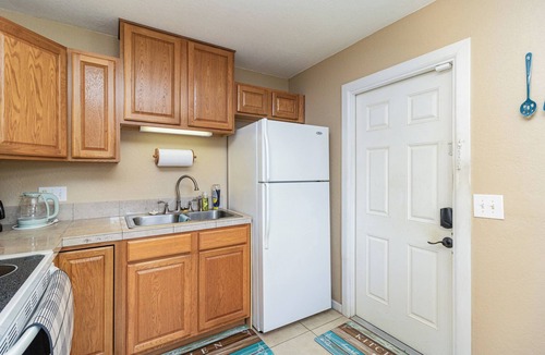 Tropic House | Charming 3-bedroom house mins from beach and USSSA Complex