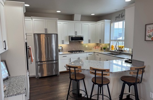 Canby House | Charming 3-bedroom Home in Canby