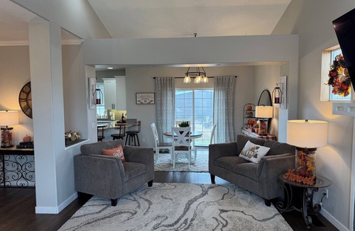 Canby House | Charming 3-bedroom Home in Canby