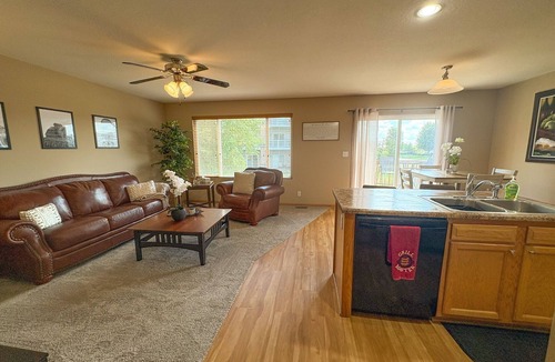 Ames House | Charming 3-bedroom home in Ames