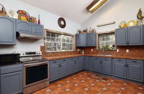 Bulverde House | Charming 3-bedroom house in adorable Bulverde with WiFi, AC