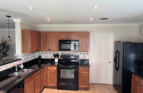 Burleson House | Charming 3-bedroom house in peaceful Burleson with AC, WiFi