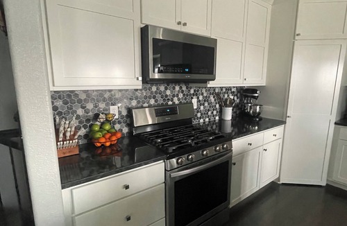 Ranchettes House | Charming 3-bedroom house in Cheyenne with WiFi, AC. Amazing views! Sleeps 8