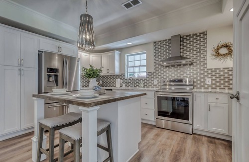 McKinney House | Charming 3-bedroom house steps from Downtown McKinney