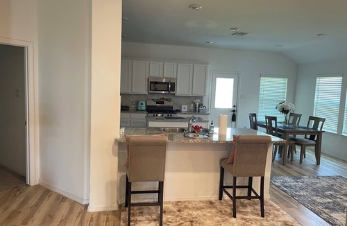 Clodine House | Charming 3-bedroom house with AC and WiFi in awesome Richmond