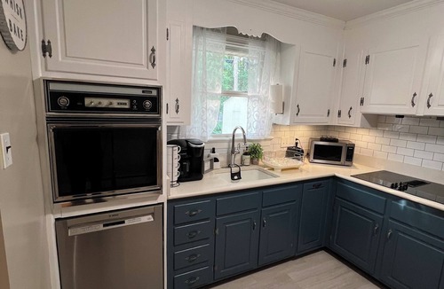Tuckahoe House | Charming 3-bedroom house with WiFi and AC in beautiful Richmond