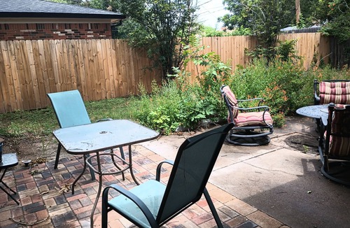 Abilene House | Charming 3-bedroom house with WiFi, AC in welcoming Abilene