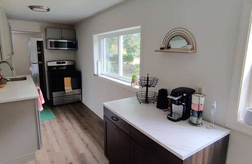 Ashland House | Charming 3-bedroom house in delightful Ashland for your getaway