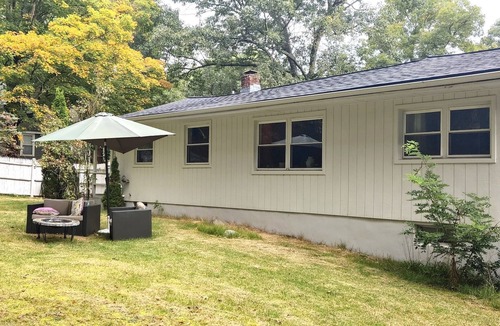 Ashland House | Charming 3-bedroom house in delightful Ashland for your getaway