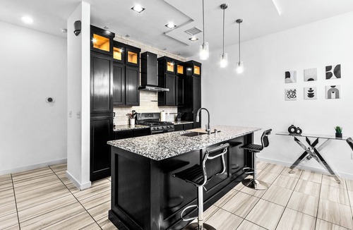 Biggs Field House | Charming 3-bedroom house in fantastic El Paso with AC, WiFi