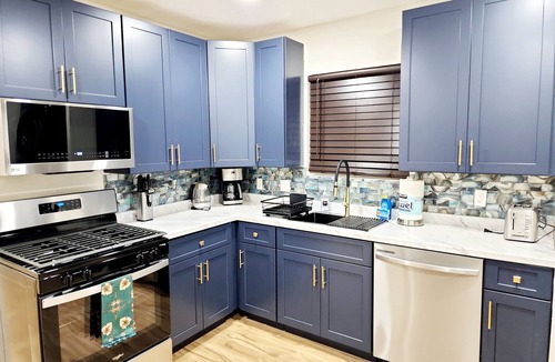 Riverside Terrace House | Charming 3-bedroom house with WiFi and PS5 & Meta
