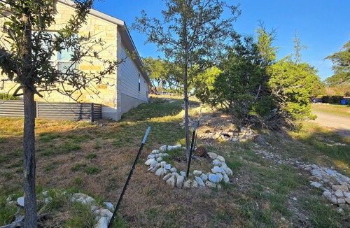 Highland Lake Estates House | Charming 3-bedroom house in wonderful Lago Vista with AC, WiFi