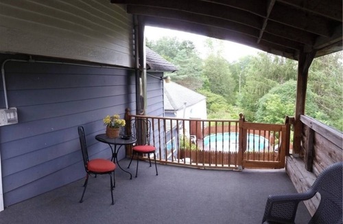 Milford House | Charming 3-bedroom house with a Pool, WiFi, AC 5 minutes from the Dreams Park
