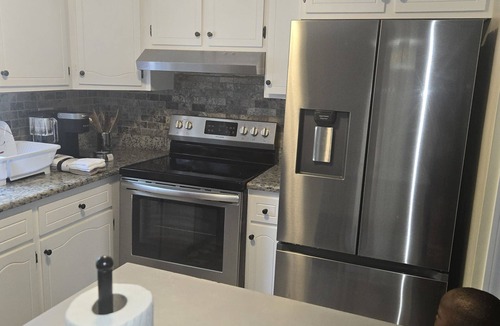 Peabody House | Charming 3-bedroom house in delightful Peabody