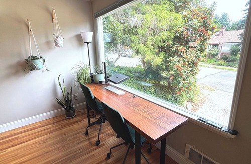 Ravenna House | Charming 3-bedroom house with AC in Seattle