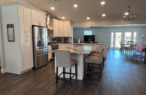 Sebring House | Charming 3-bedroom house with AC and WiFi in delightful Sebring on 2 acres.