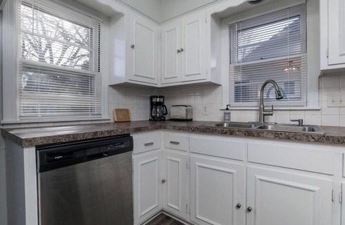 Wichita House | Charming 3-bedroom house in quiet neighborhood