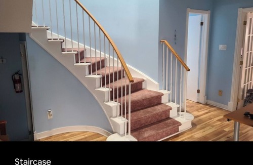 Orleans Village - Chateauneuf House | Charming 3-bedroom house with AC, WiFi in fabulous Ottawa