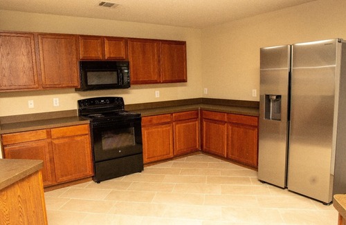 Forney House | Charming 3-bedroom house in Forney with AC, Free Parking and WiFi