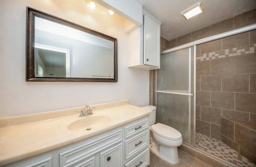 Mission Bend House | Charming 3-bedroom house with WiFi, AC in fabulous Houston