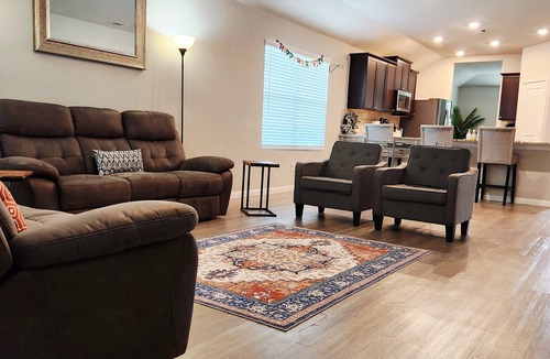 Seguin House | Charming 3-bedroom house with WiFi and AC in Seguin