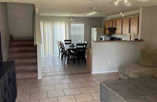 Wilmer House | Charming 3-bedroom house with WiFi and Workspace15min from Downtown Dallas
