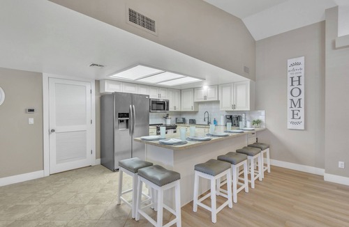 East Mesa House | Charming 3-Bedroom house with Game Room, Pool, WiFi in pleasant Mesa