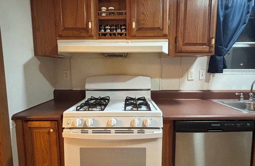 Bryant House | Charming 3-bedroom mobile home on a private lot in Bryant, AR