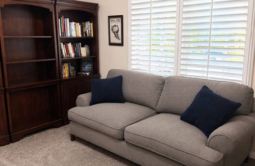 Lewisville House | Charming 3-bedroom Temporary Housing