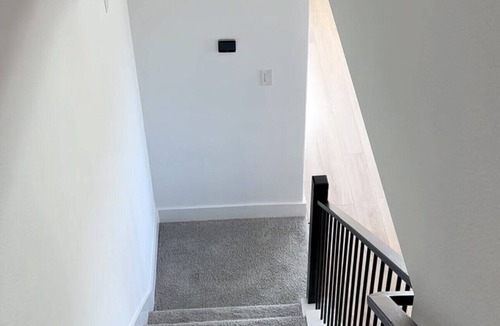 Crowley House | Charming 3 bedroom TH w/WiFi, AC in lovely Crowley, near Fort Worth.