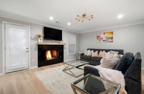 Briarcliff Heights House | Charming 3-bedroom townhome with WiFi and AC in awesome Atlanta