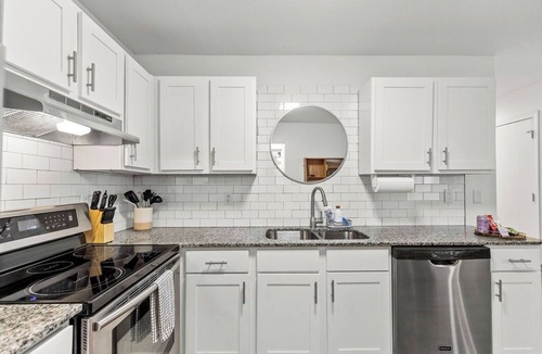 Fayetteville House | Charming 3-bedroom townhome in midtown Fayetteville close to everything!